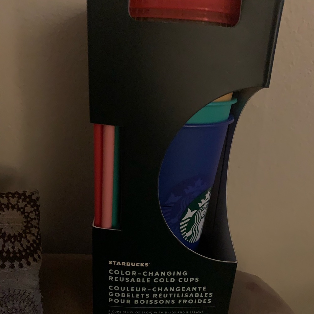 Starbucks color changing cups